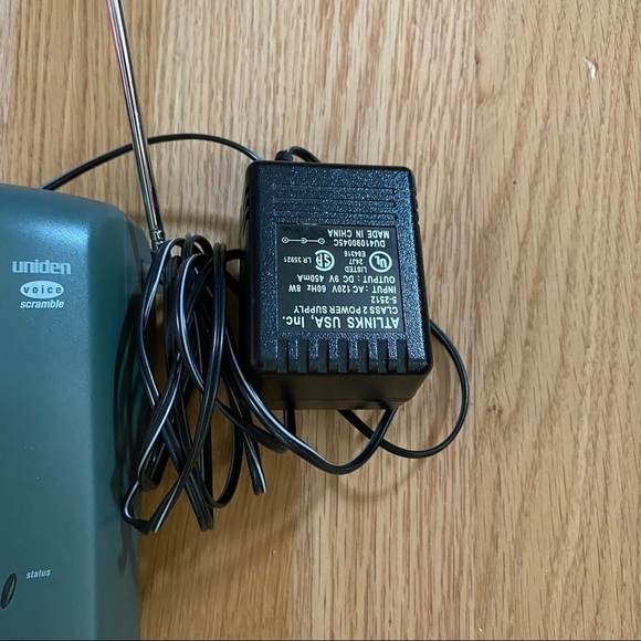 Uniden DXC834 Extend a Phone Cordless Speaker Phone W/ Voice Scramble Security - Picture 5 of 9